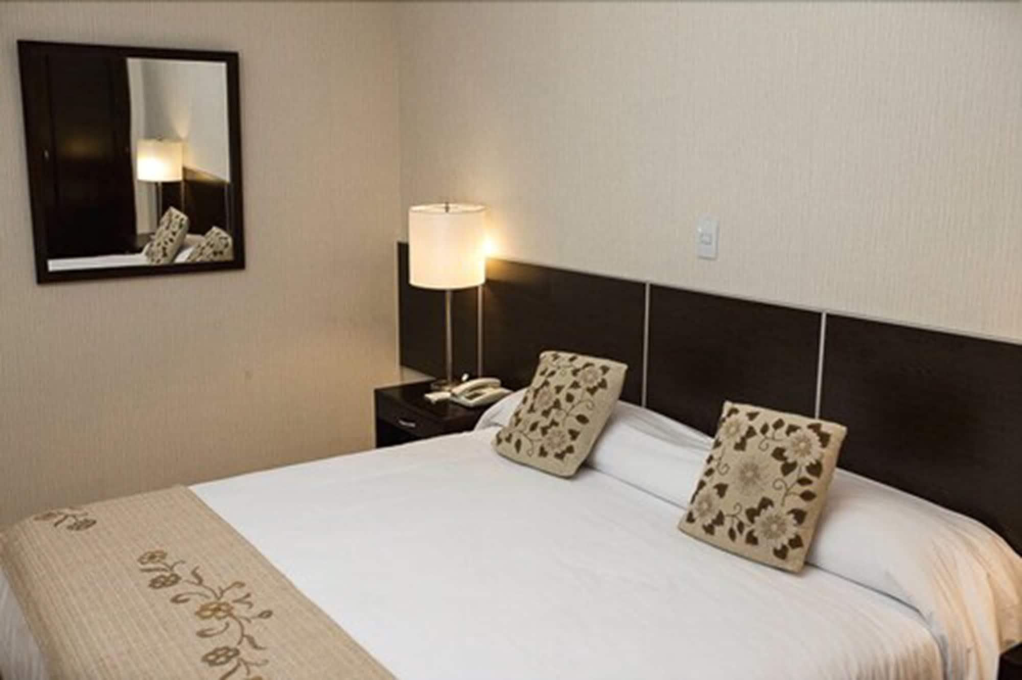 Garden Plaza Hotel San Miguel de Tucumán Kültér fotó